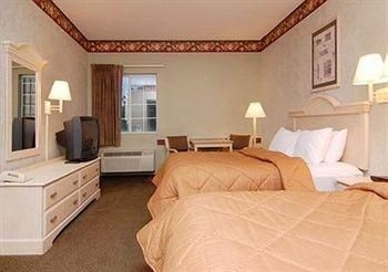 COMFORT INN PRICEVILLE2