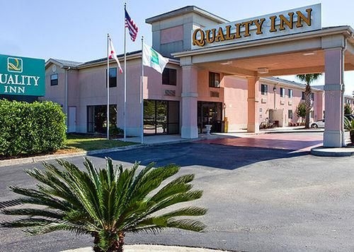 QUALITY INN SARALAND3