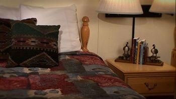 Westmark Inn Tok3