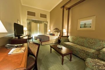 DOUBLETREE BY HILTON PHOENIX -3