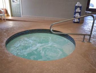 RAMADA LIMITED HOLBROOK2