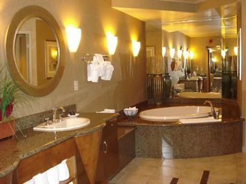 EMBASSY SUITES PHOENIX - SCOTT2