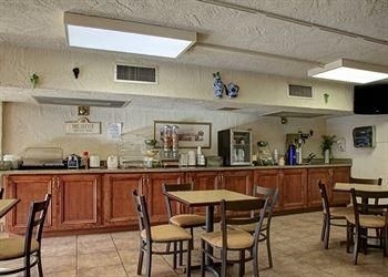 SUBURBAN EXTENDED STAY HOTEL TEMPE2