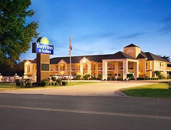 DAYS INN & SUITES STUTTGART0