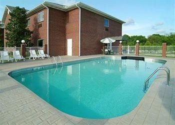 COMFORT INN MOUNTAIN HOME3