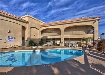CLARION INN BLYTHE1
