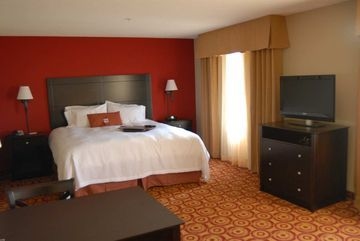HAMPTON INN - SUITES BANNING-B4