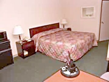 RAMADA COMMERCE2