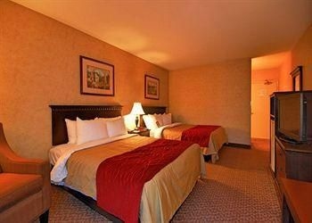 COMFORT INN ESCONDIDO4