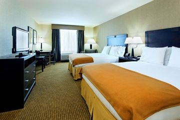 HOLIDAY INN EXP&S FRESNO NW H1