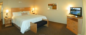 HAMPTON INN - SUITES HIGHLAND4