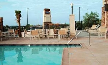 HAMPTON INN - SUITES HIGHLAND2