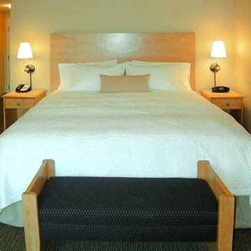 HAMPTON INN - SUITES HIGHLAND1