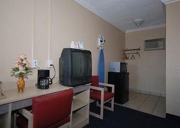 RODEWAY INN SAN BERNARDINO4