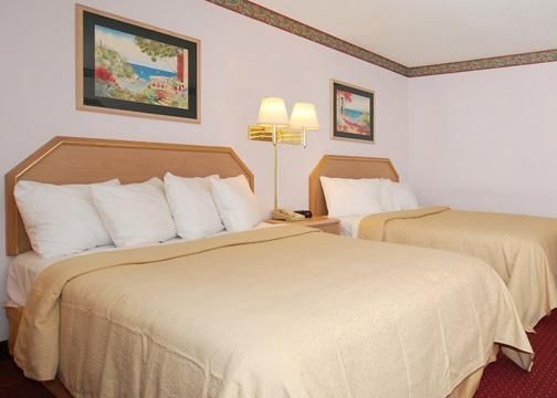 Quality Inn4