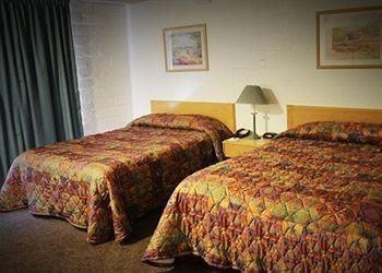ECONO LODGE LAKE ELSINORE1