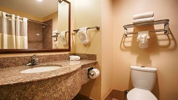 BEST WESTERN PLUS I-5 INN & SUITES3