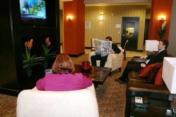 HAMPTON INN - SUITES ROSEVILLE2