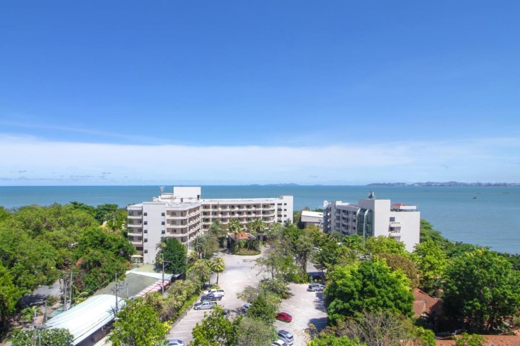 การ์เดน ซีวิว รีสอร์ต (Garden Sea View Resort)1