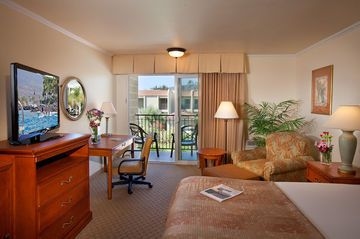 Best Western Plus Royal Oak3