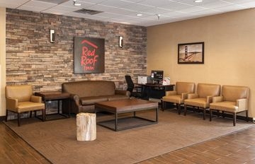 Red Roof Inn4