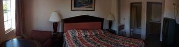 RODEWAY INN VALLEJO4