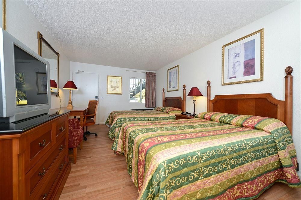 RODEWAY INN VALLEJO3