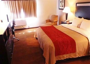 COMFORT INN YREKA2