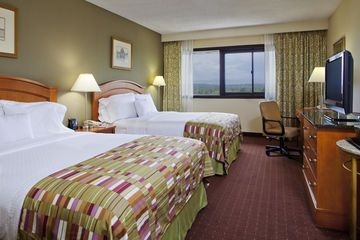 DOUBLETREE BY HILTON DENVER -4