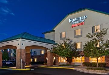 FAIRFIELD INN & SUITES DENVER0