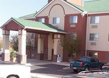 QUALITY INN & SUITES3