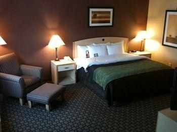 COMFORT INN LOVELAND2