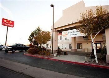 ECONO LODGE PUEBLO2