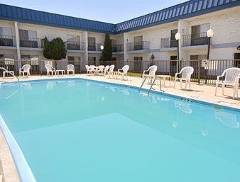 RAMADA DENVER WEST1