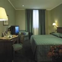 Ramada Naples2