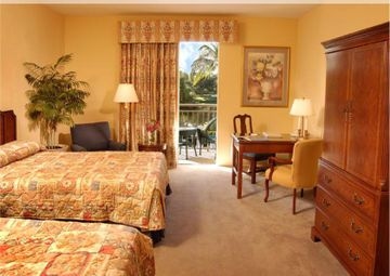 TRIANON BONITA BAY0
