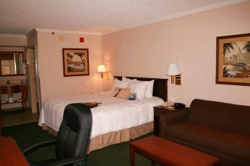 HAMPTON INN CRESTVIEW FL3
