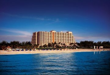 Marriott Harbor Beach Resort0