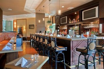 Doubletree By Hilton Miami Air2