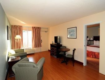 Ramada Bayside New Port Ritchey4