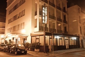 Ambra Palace0