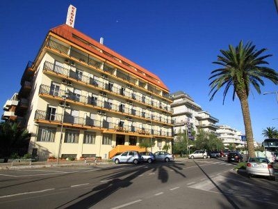 Regent Hotel1