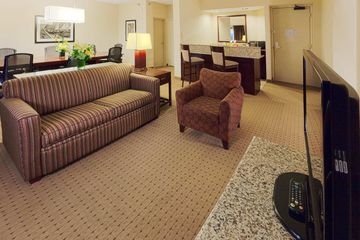 DOUBLETREE SUITES BY HILTON TA1