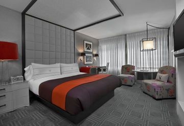 W Buckhead4