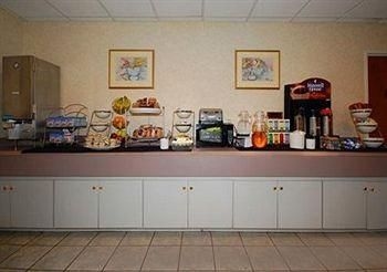SLEEP INN AUGUSTA4