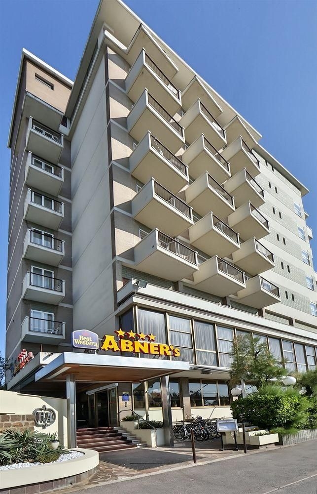 Best Western Abners Hotel1