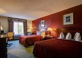 QUALITY INN DULUTH2