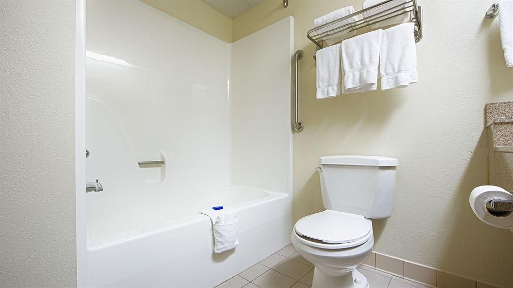 BEST WESTERN HIRAM INN3