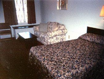 KNIGHTS INN ATLANTA NORTHWEST3