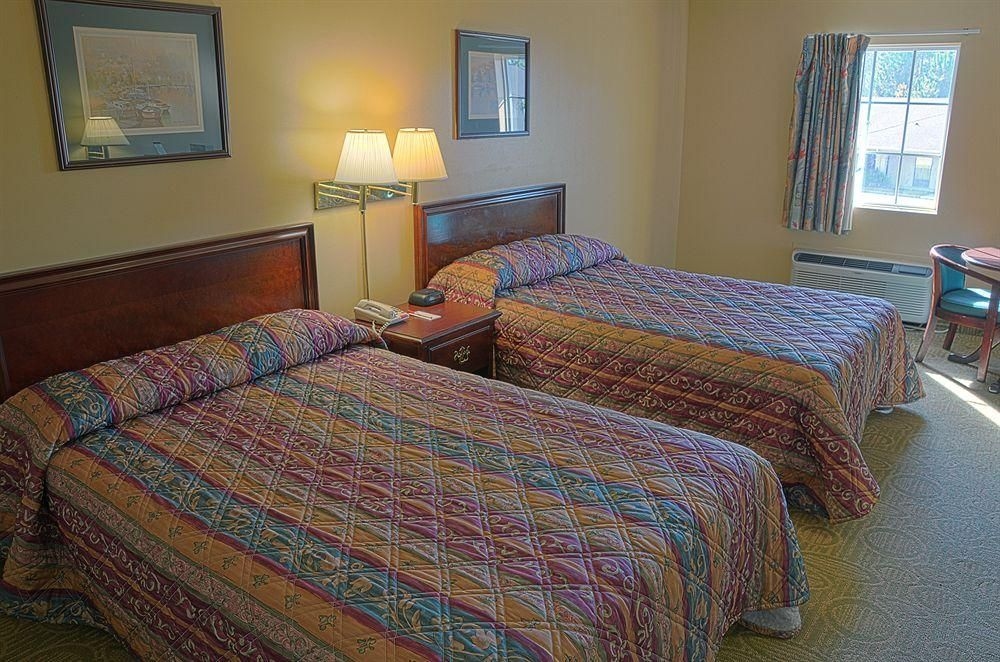 ECONO LODGE BRUNSWICK2